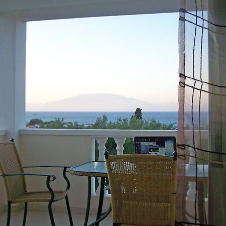 Pouliezos Koklanis Zante Apartments Alykes  Bagian luar foto