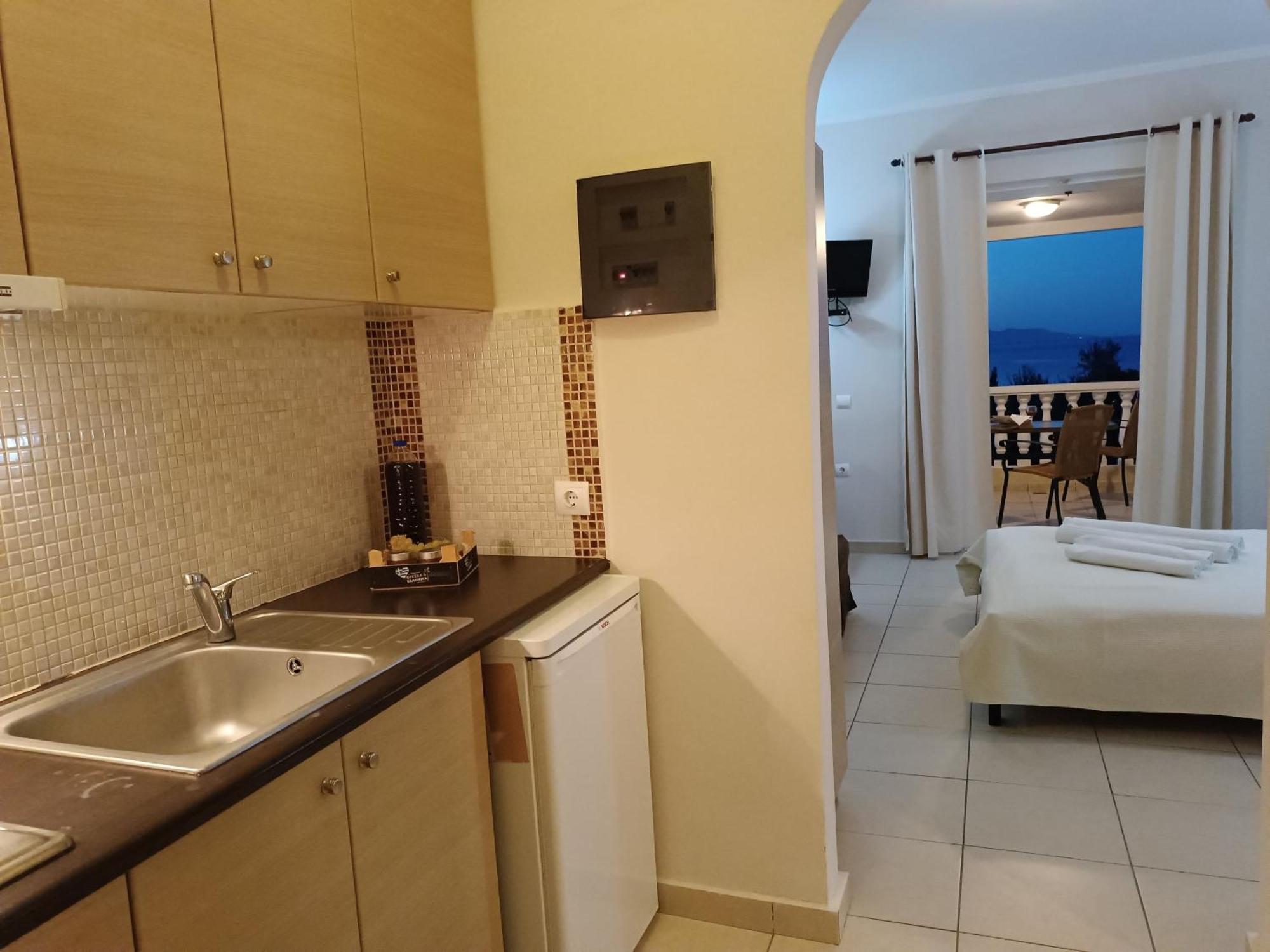 Pouliezos Koklanis Zante Apartments Alykes  Bagian luar foto