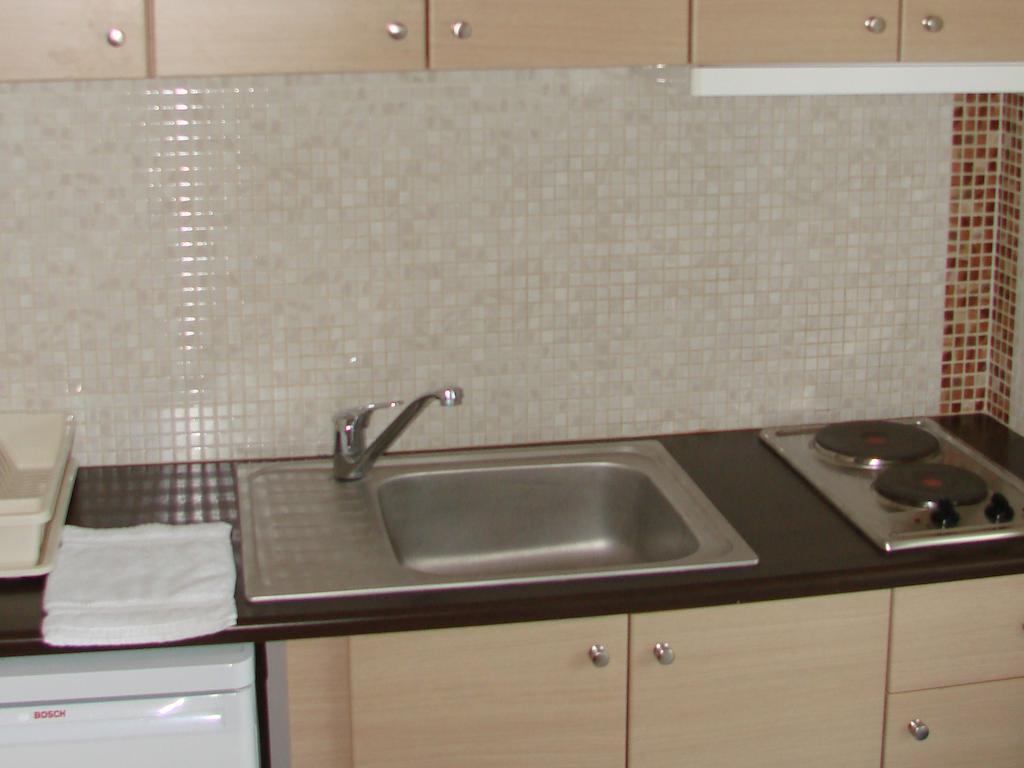 Pouliezos Koklanis Zante Apartments Alykes  Bagian luar foto